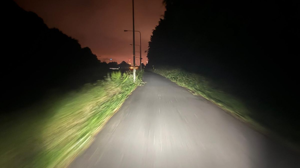 Skyline Frankfurt Nacht Ultracycling Bremen Mannheim Rennrad