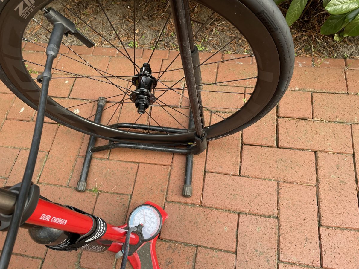 Pirelli P-Zero Race TLR RS 700x35