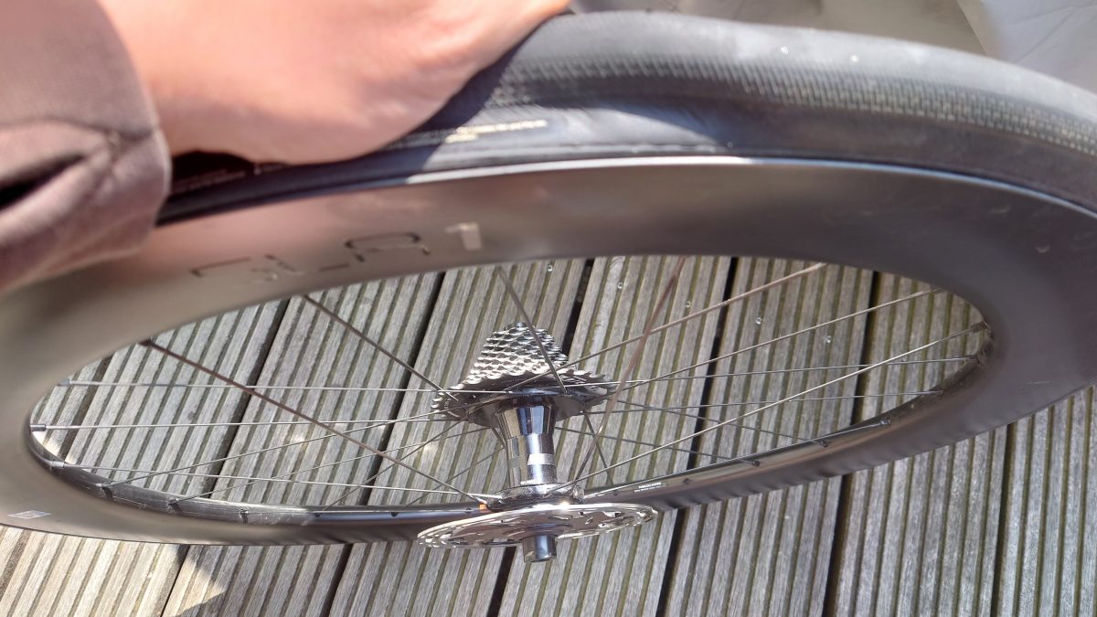 Tubless Reifen wechseln Dichtmilch