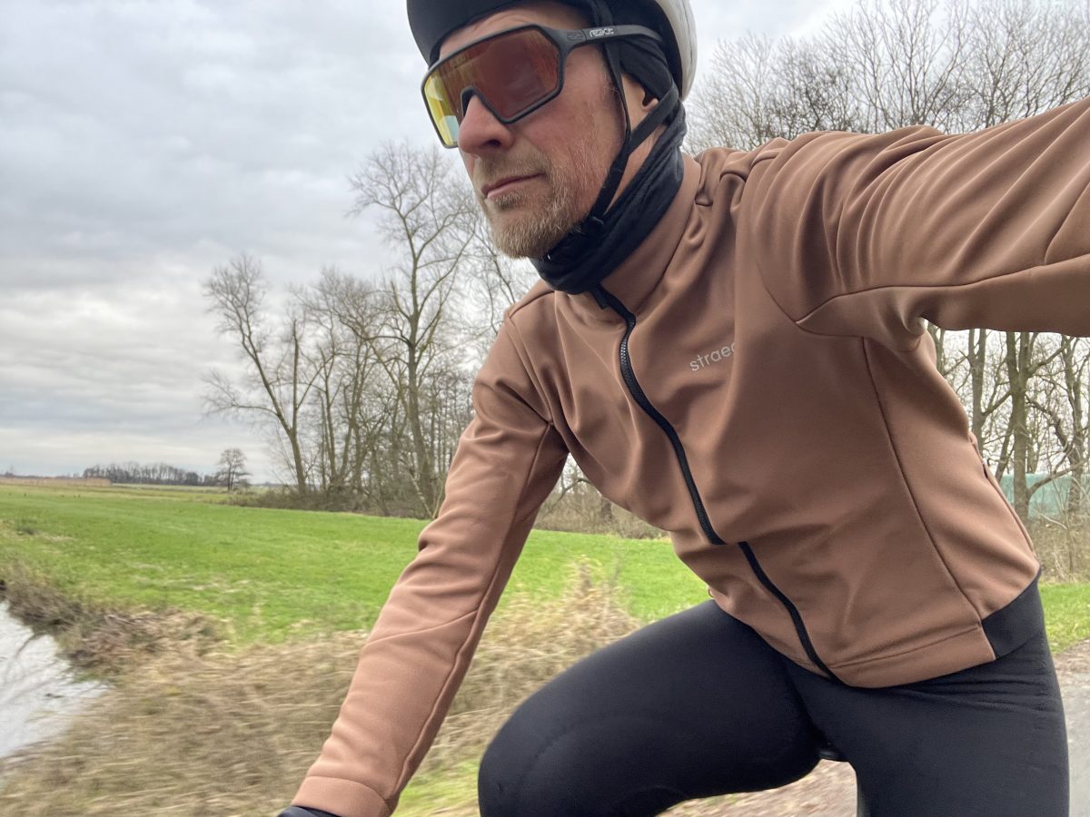 Radbekleidung im Winter Straede Jacke locker