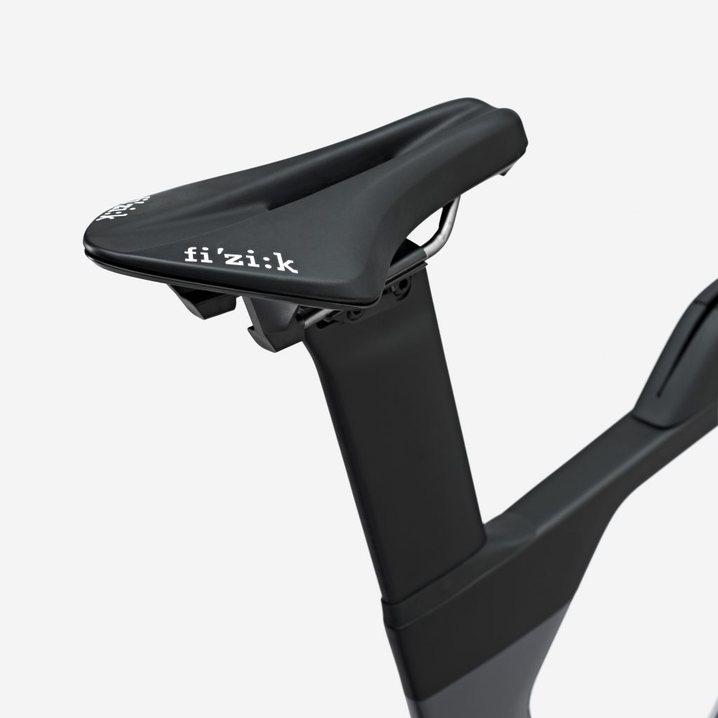 Van Rysel Tri Sattel Fizik