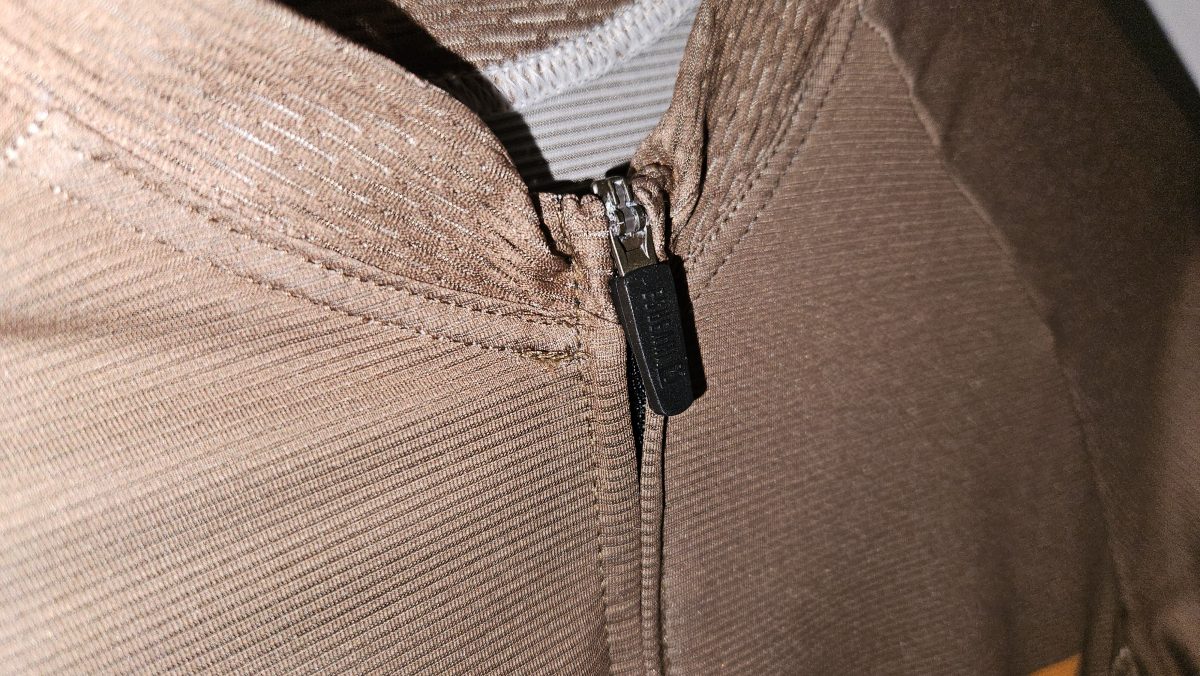 Inverse Hals Reisverschluss