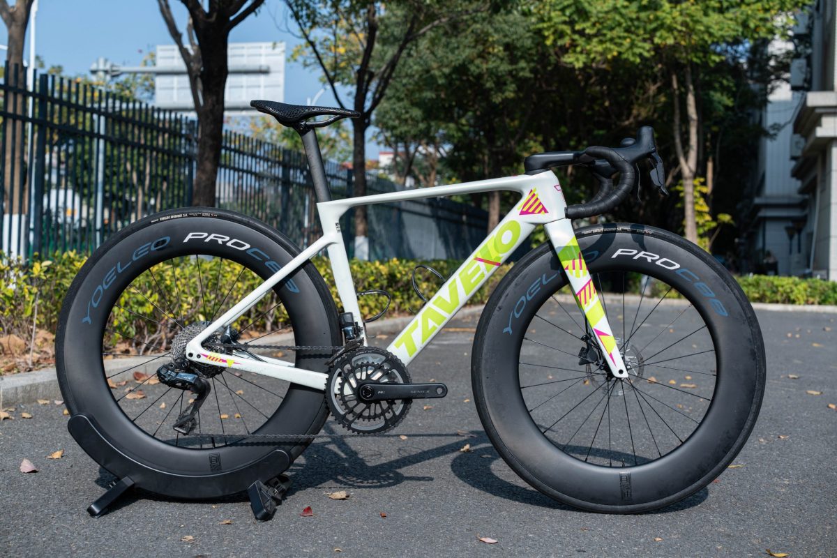 Tavelo Arow Race