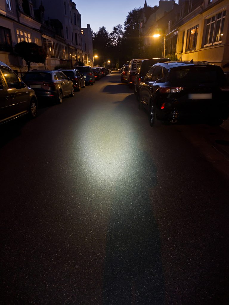 Lichtkegel Cycliq Fly 12