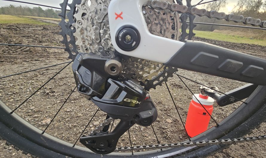 Fahrradschaltung und Wasserflasche