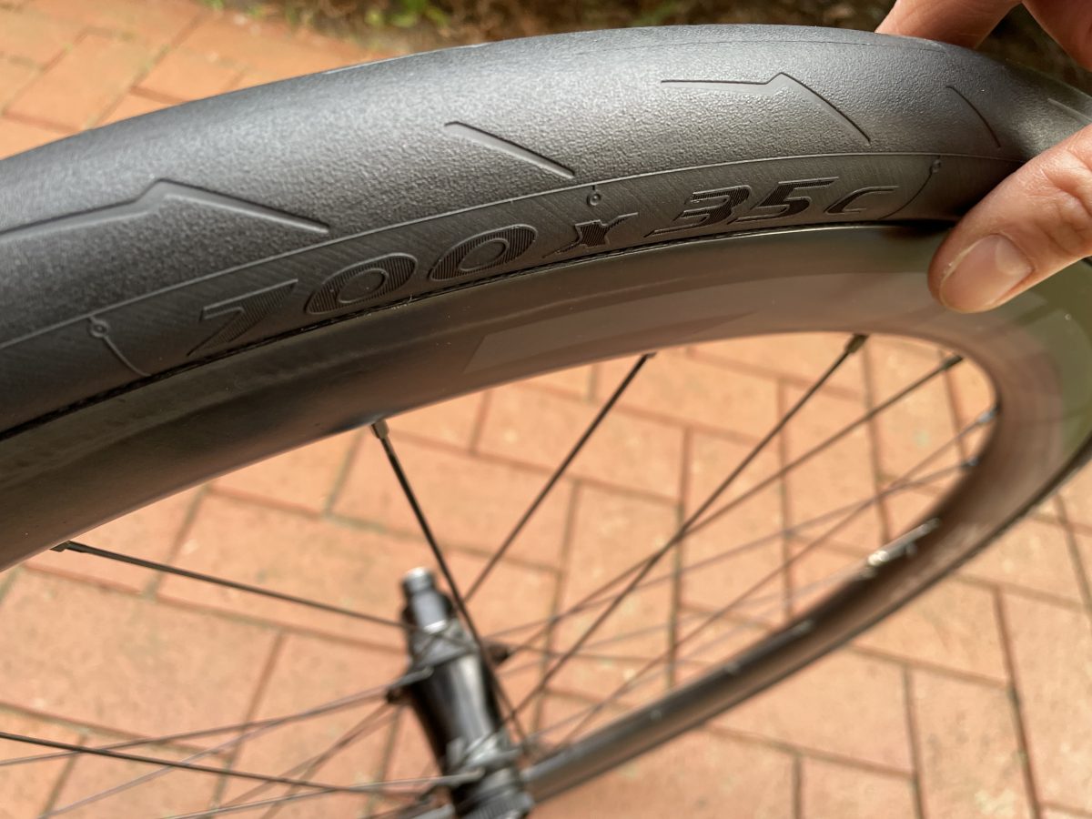 Pirelli P-Zero Race TLR RS 700x35