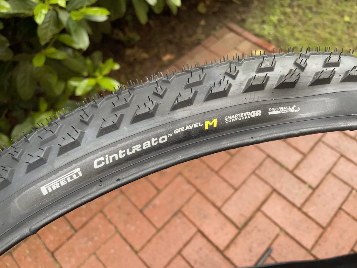 Pirelli Cinturata