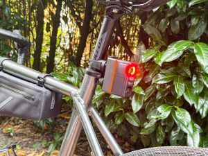 Flextail Tiny Tire Bike Pumpe mit Rücklicht