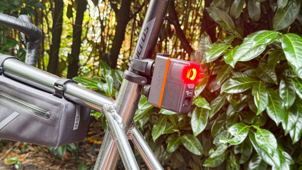 Flextail Tiny Tire Bike Pumpe mit Rücklicht