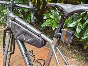 Flextail Tiny Tire Bike Pumpe mit Rücklicht
