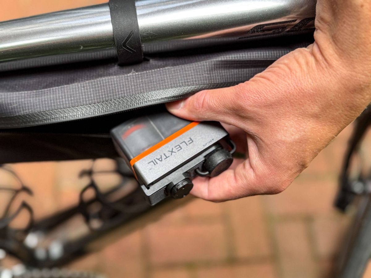 Flextail Tiny Tire Bike Pumpe mit Rücklicht